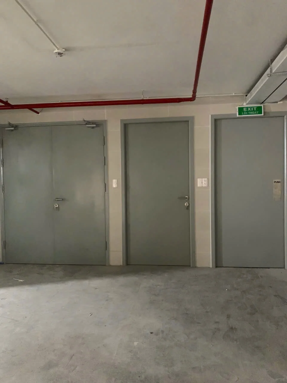 Cửa thép chống cháy cho khu vực nhà xưởng